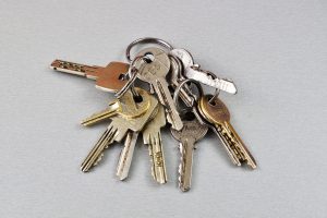 multiple keys on multiple key chains